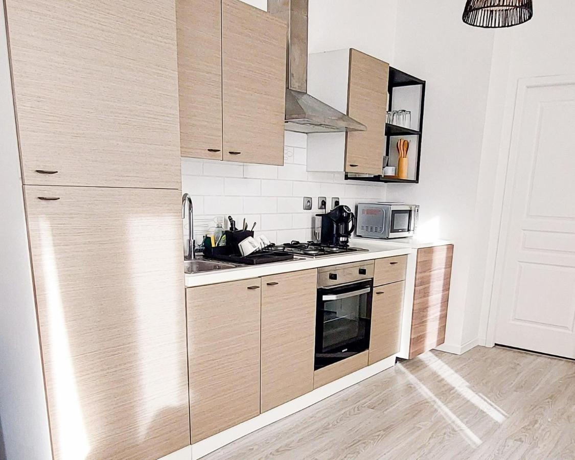 Artsmalt *Ideal Pro * Proche Commerces * 2 Chambres * Tout Confort Montluçon Exteriör bild